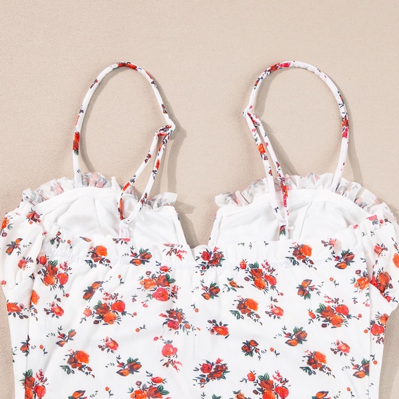 White Floral‎ V Cut Frilled Trim Spaghetti Straps Bodysuit - Picture 6 of 12